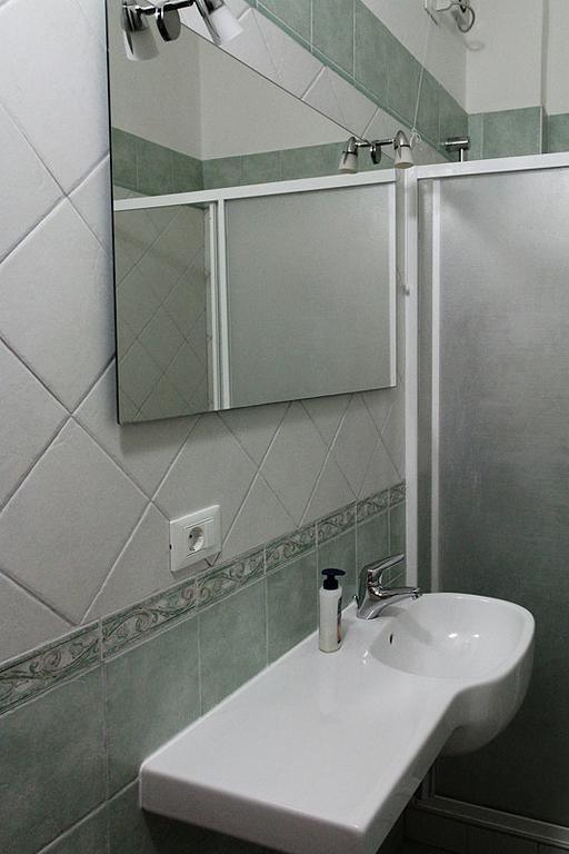 Guesthouse Stazione Pisa Centro Dış mekan fotoğraf